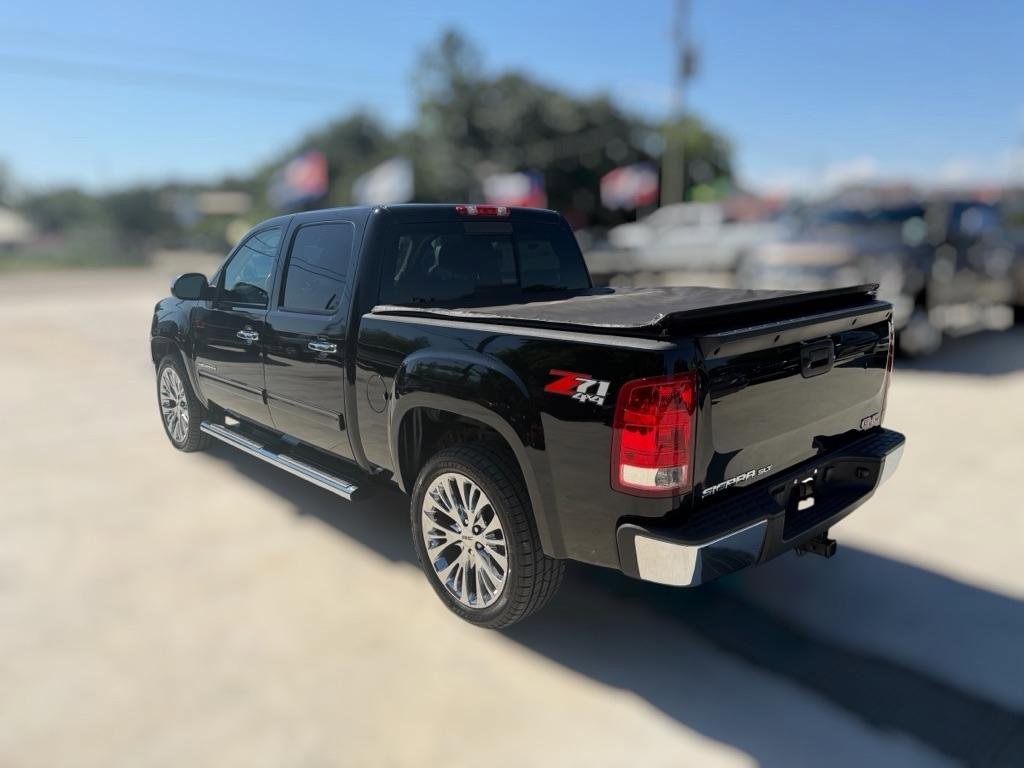 Used 2013 GMC Sierra 1500 SLT w/ Suspension Package, Off-Road AWD/4WD image 9