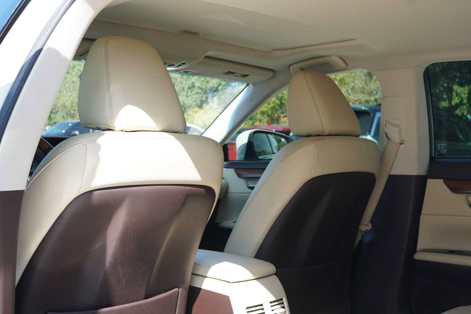 Used 2016 Lexus ES 300h w/ Premium Package w/Wood Trim FWD image 19