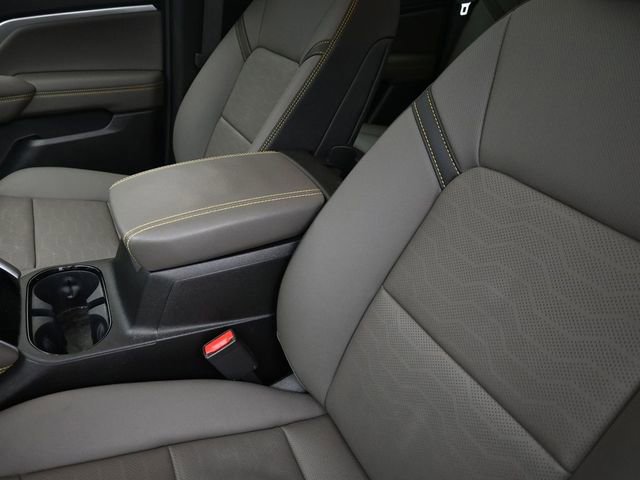 Used 2026 Chevrolet Colorado ZR2 image 17