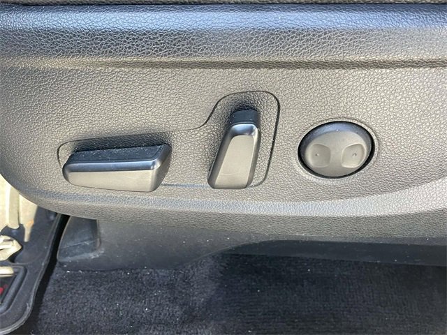 Used 2021 Hyundai Palisade SEL w/ Premium Package image 13