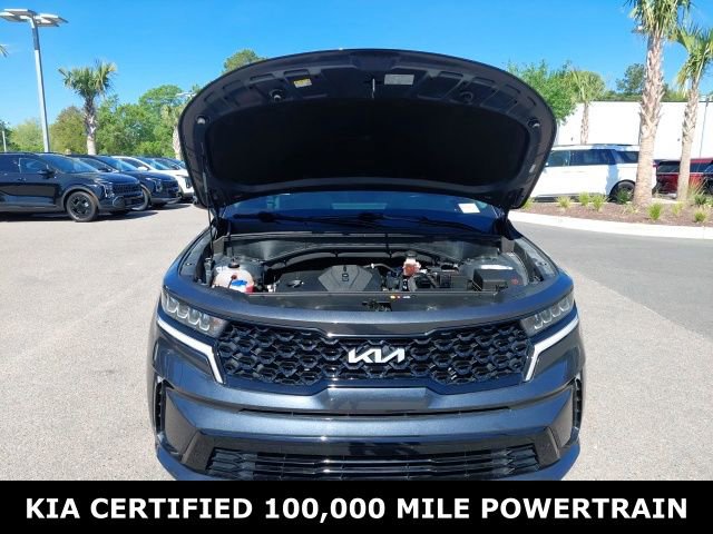 Certified 2023 Kia Sorento S image 9