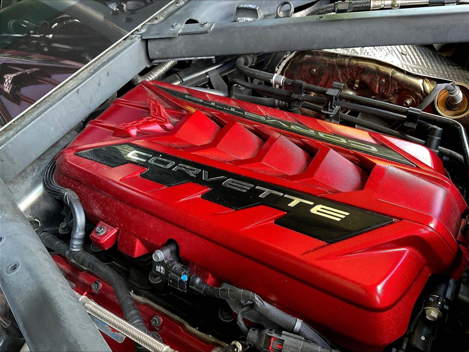 Used 2024 Chevrolet Corvette Stingray Preferred Cpe w/ Z51 Performance Package RWD image 28