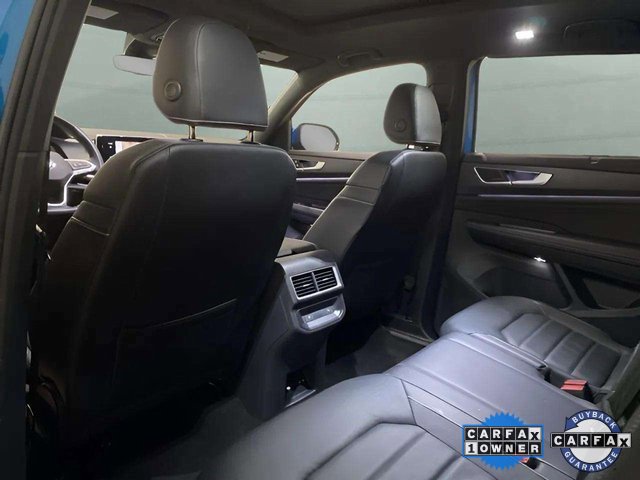 Used 2024 Volkswagen Atlas Cross Sport SEL image 19