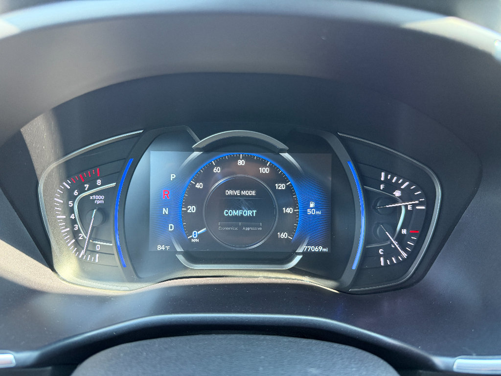 Used 2020 Hyundai Santa Fe SEL w/ Convenience + Premium Package FWD image 49