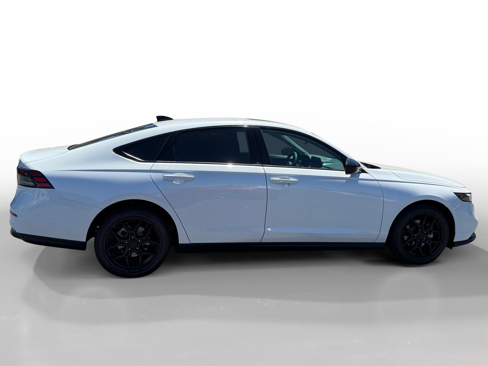 Used 2025 Honda Accord SE image 6