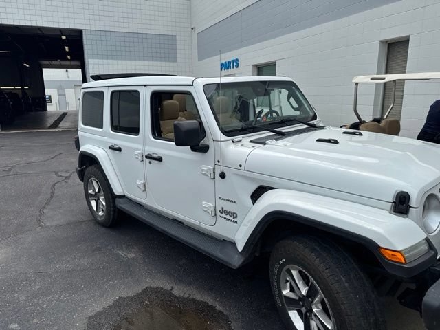 Used 2019 Jeep Wrangler Unlimited Sahara w/ Advanced Safety Group AWD/4WD image 14