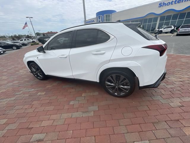 Used 2023 Lexus UX 250h F Sport w/ Accessory Package (Z1) image 28