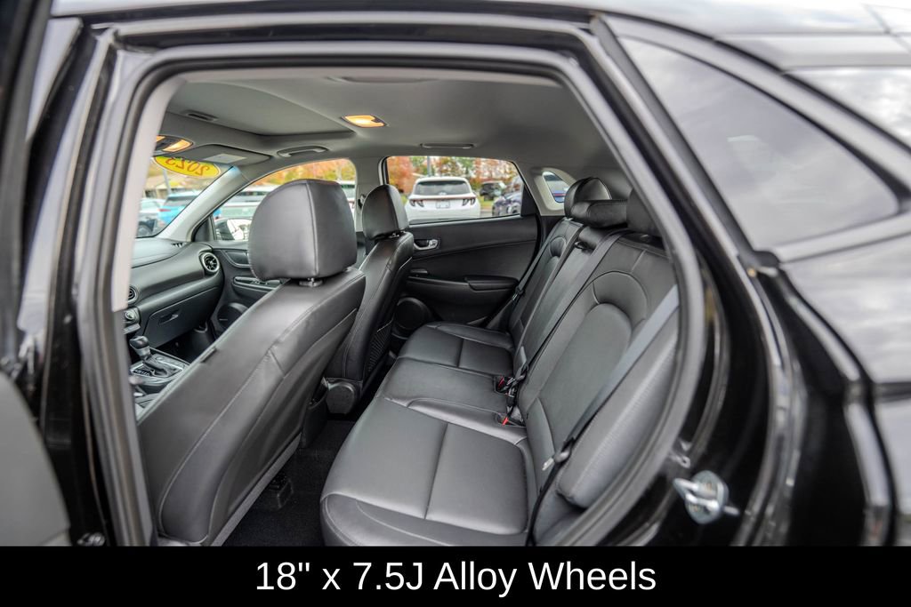 Used 2023 Hyundai Kona Limited image 12