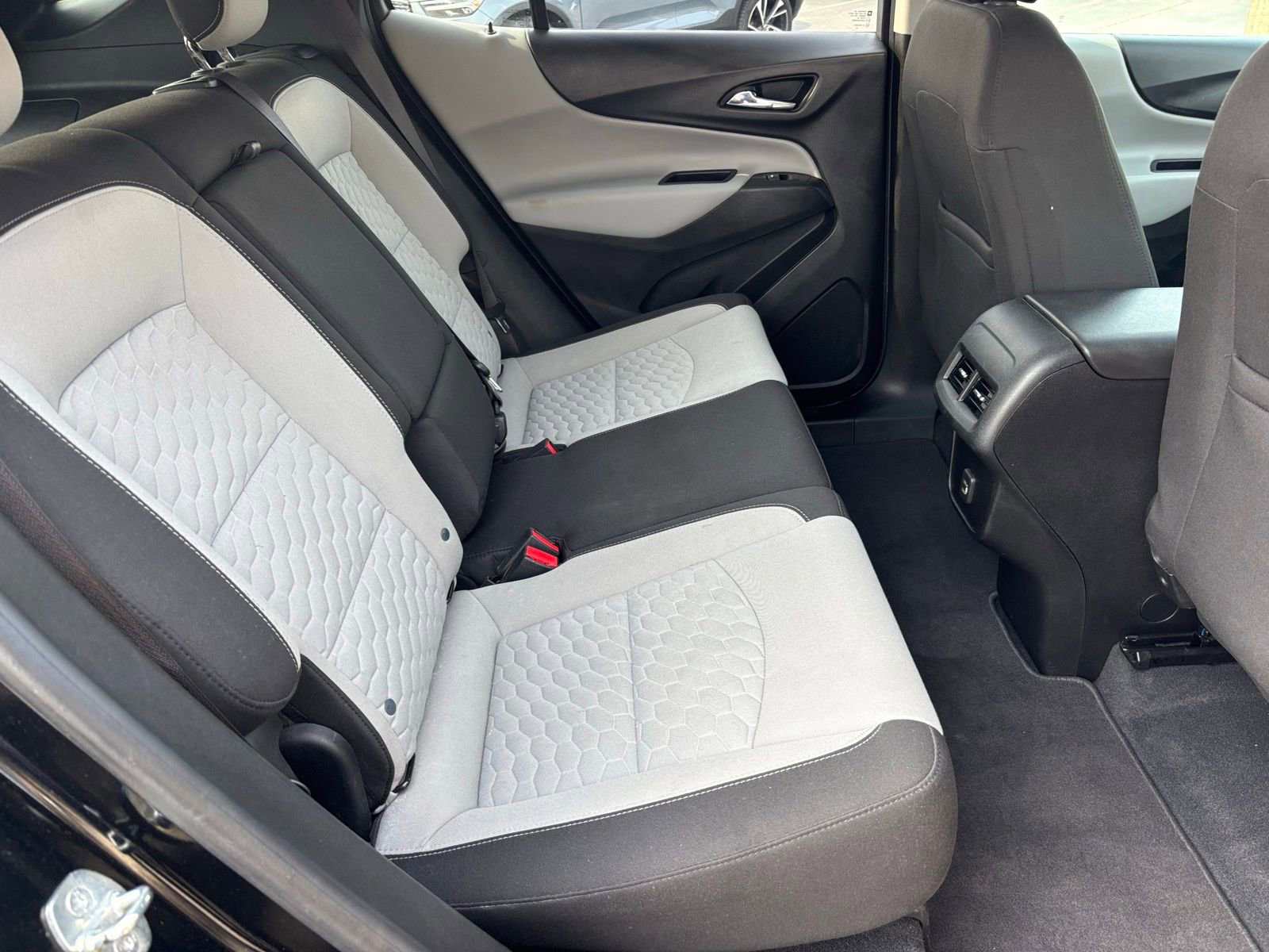 Used 2020 Chevrolet Equinox LS w/ LS Convenience Package image 15