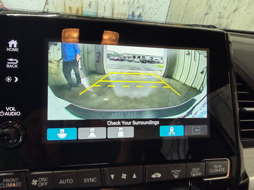 Used 2022 Honda Odyssey Touring image 16
