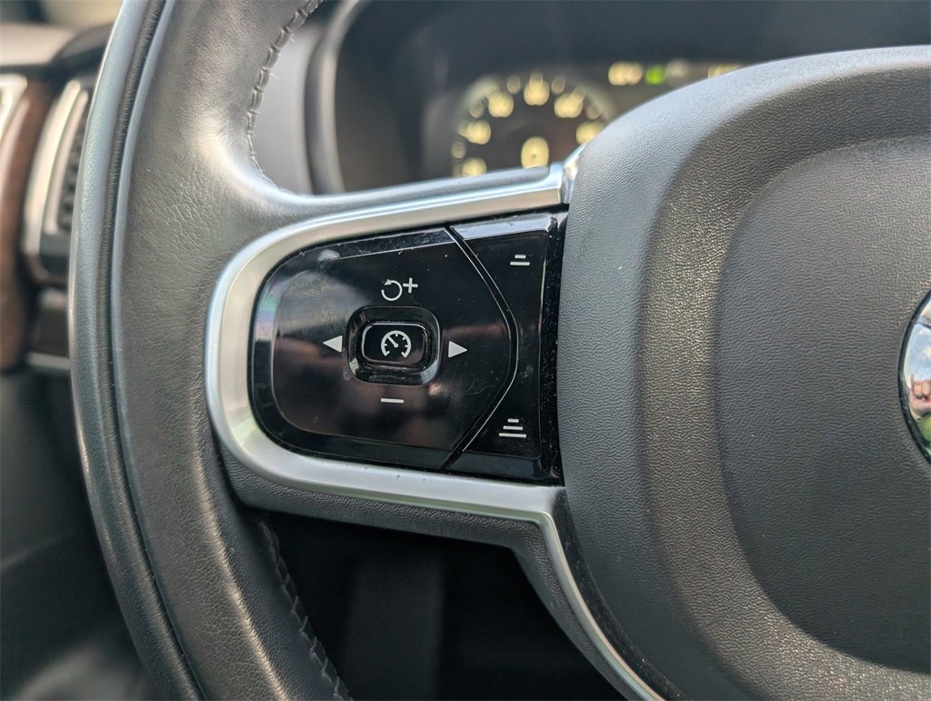 Used 2019 Volvo XC90 T6 Momentum w/ Protection Package Premier image 22