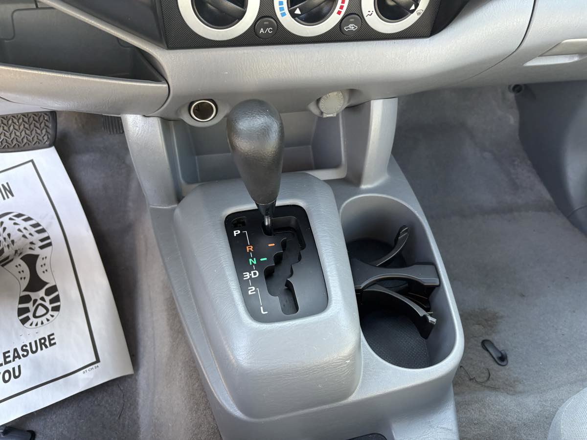 Used 2008 Toyota Tacoma 2WD Regular Cab image 16