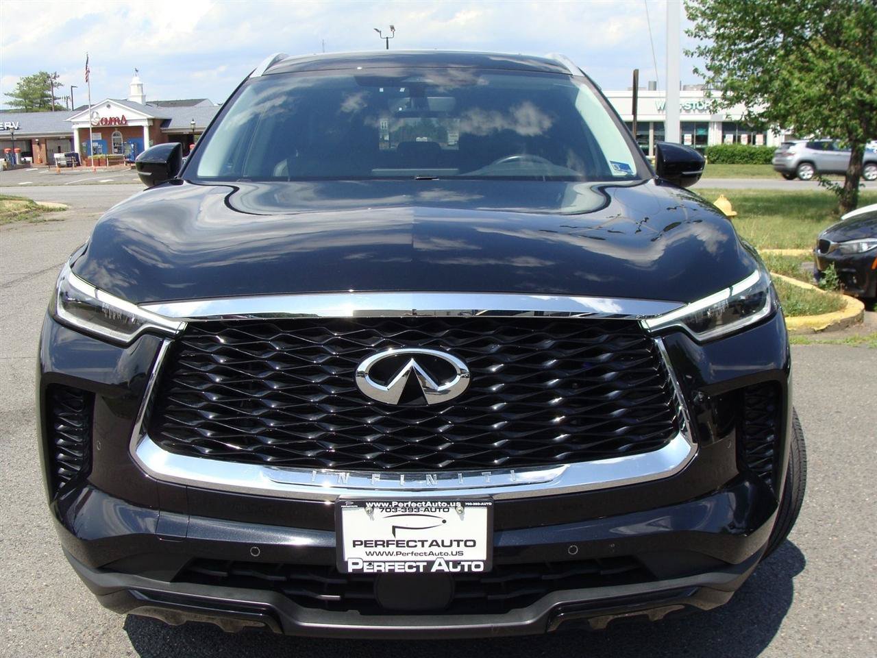 Used 2023 INFINITI QX60 Luxe AWD/4WD image 6