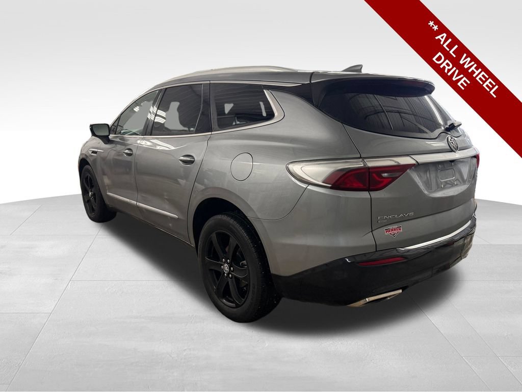 Used 2023 Buick Enclave Essence w/ Sport Touring Edition AWD/4WD image 3