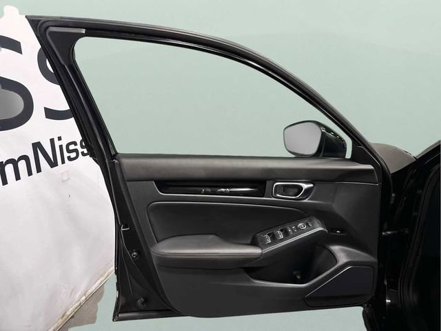 Used 2022 Honda Civic Touring image 9