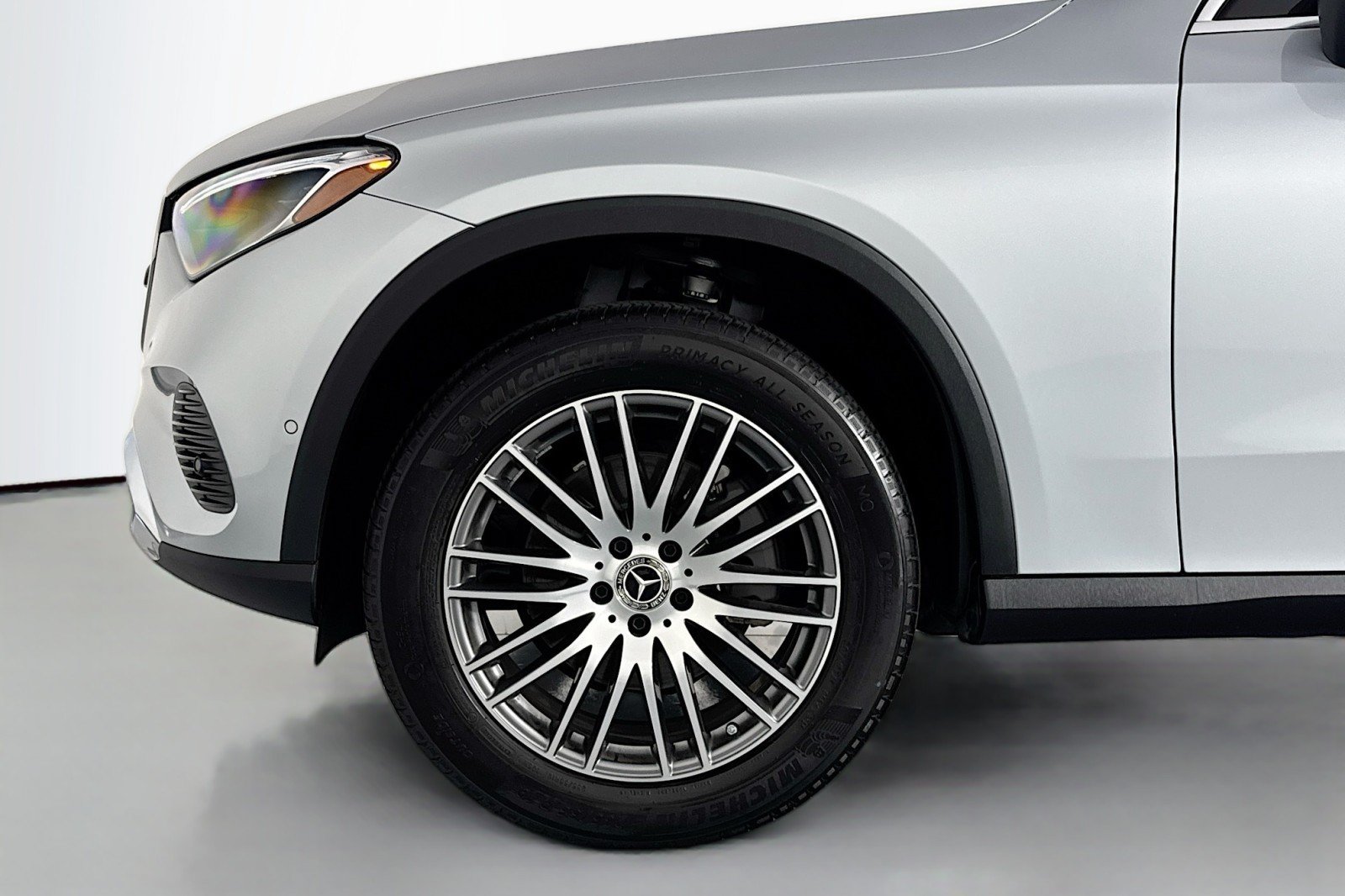 Certified 2026 Mercedes-Benz GLC 300 image 11