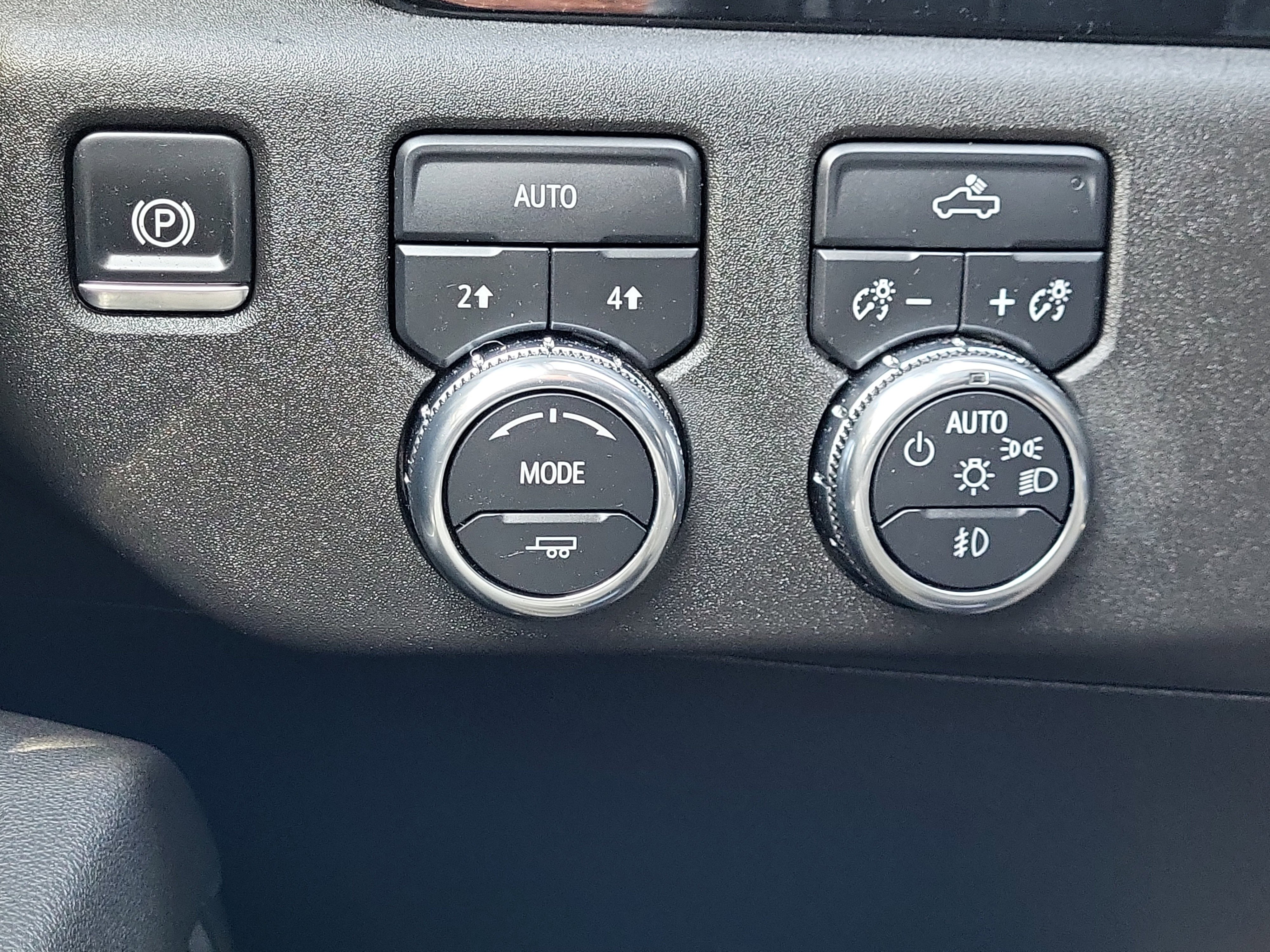 Used 2025 GMC Sierra 1500 Elevation AWD/4WD image 30