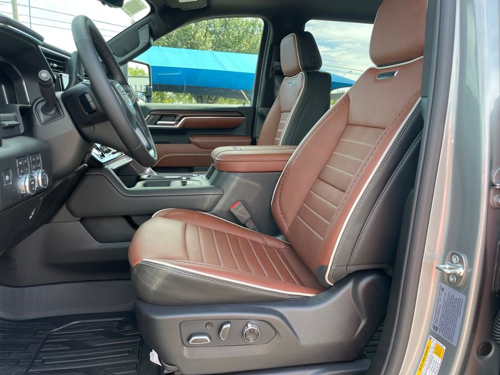 New 2026 GMC Sierra 2500 Denali Ultimate image 9