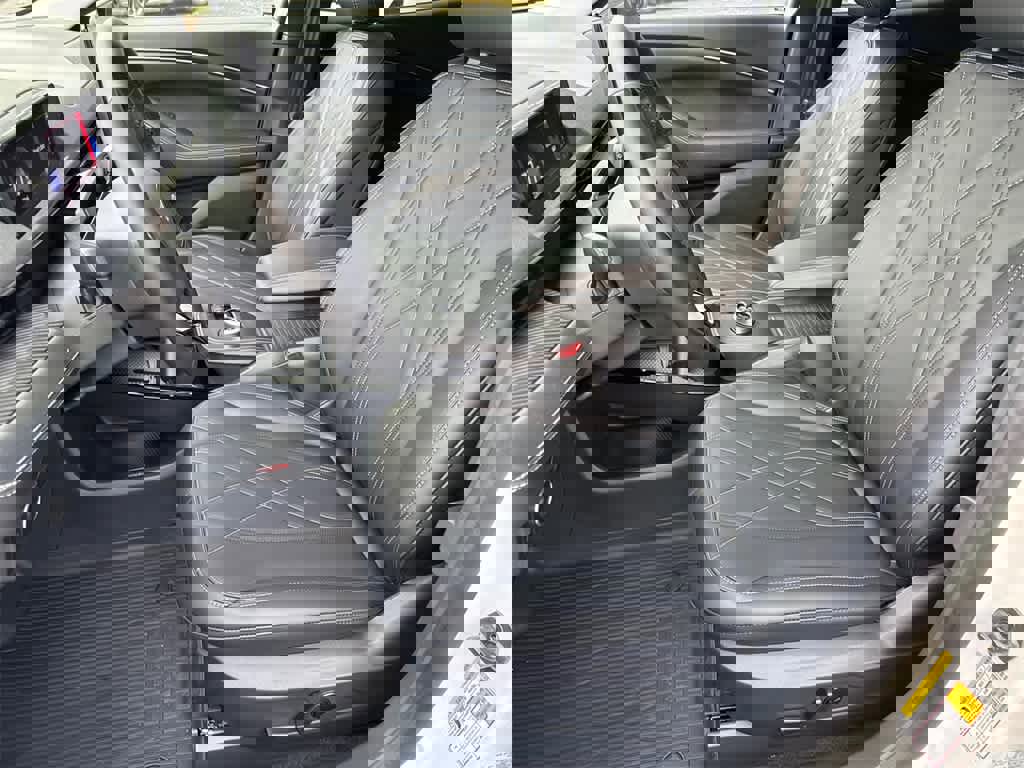 New 2024 Ford Mustang Mach-E Select w/ Comfort Package Lite image 10