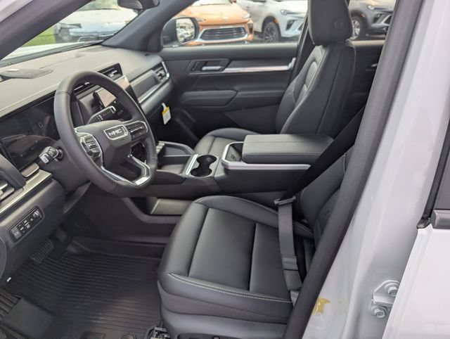 New 2027 GMC Terrain Elevation w/ Elevation Premium Package AWD/4WD image 13