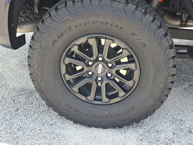 Used 2024 Ford F150 Raptor AWD/4WD image 12