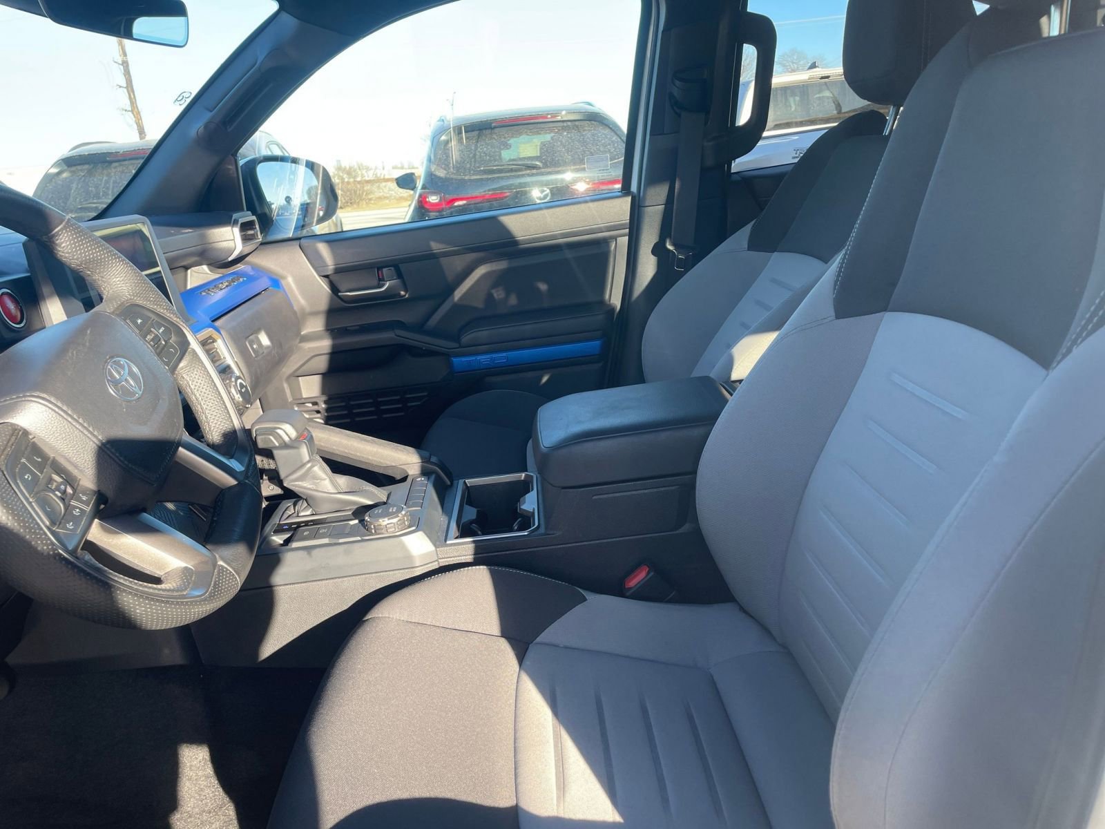 Used 2024 Toyota Tacoma TRD Sport image 25