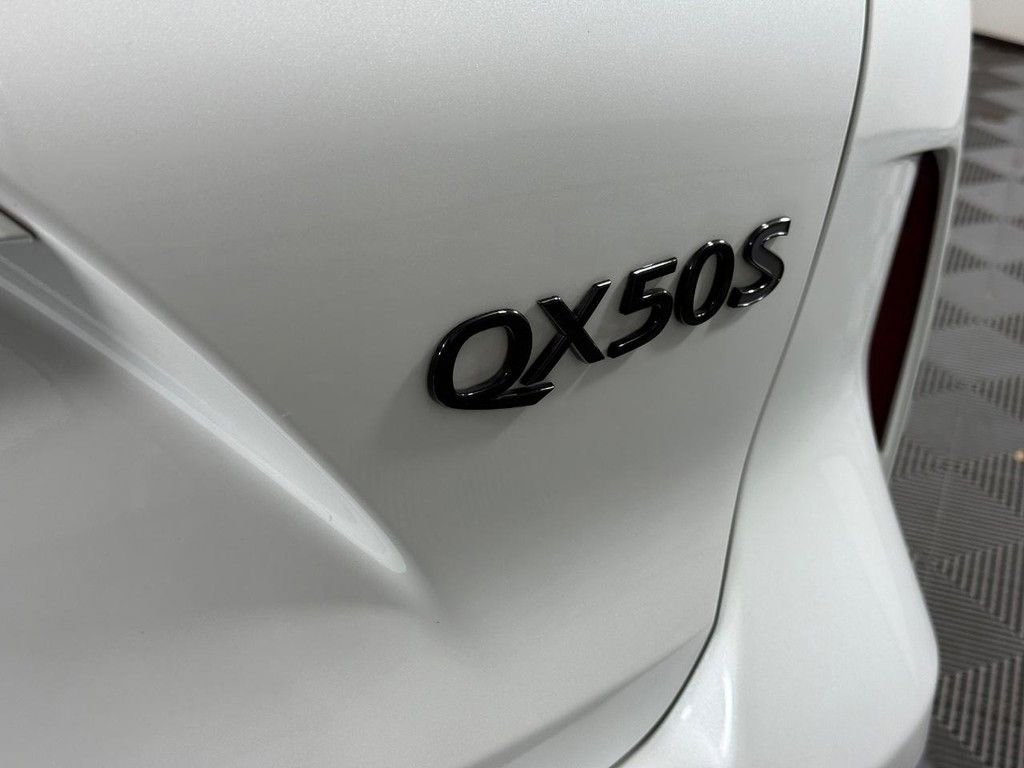 Used 2023 INFINITI QX50 Sport image 5