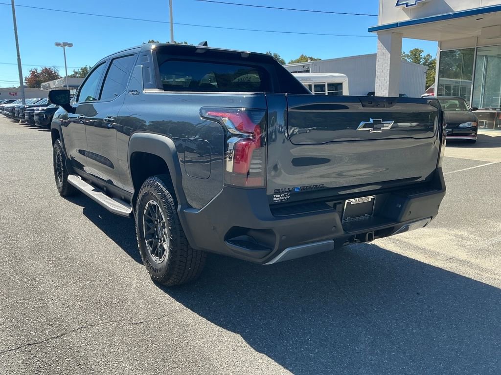 New 2026 Chevrolet Silverado EV Trail Boss w/ Premium Package image 3