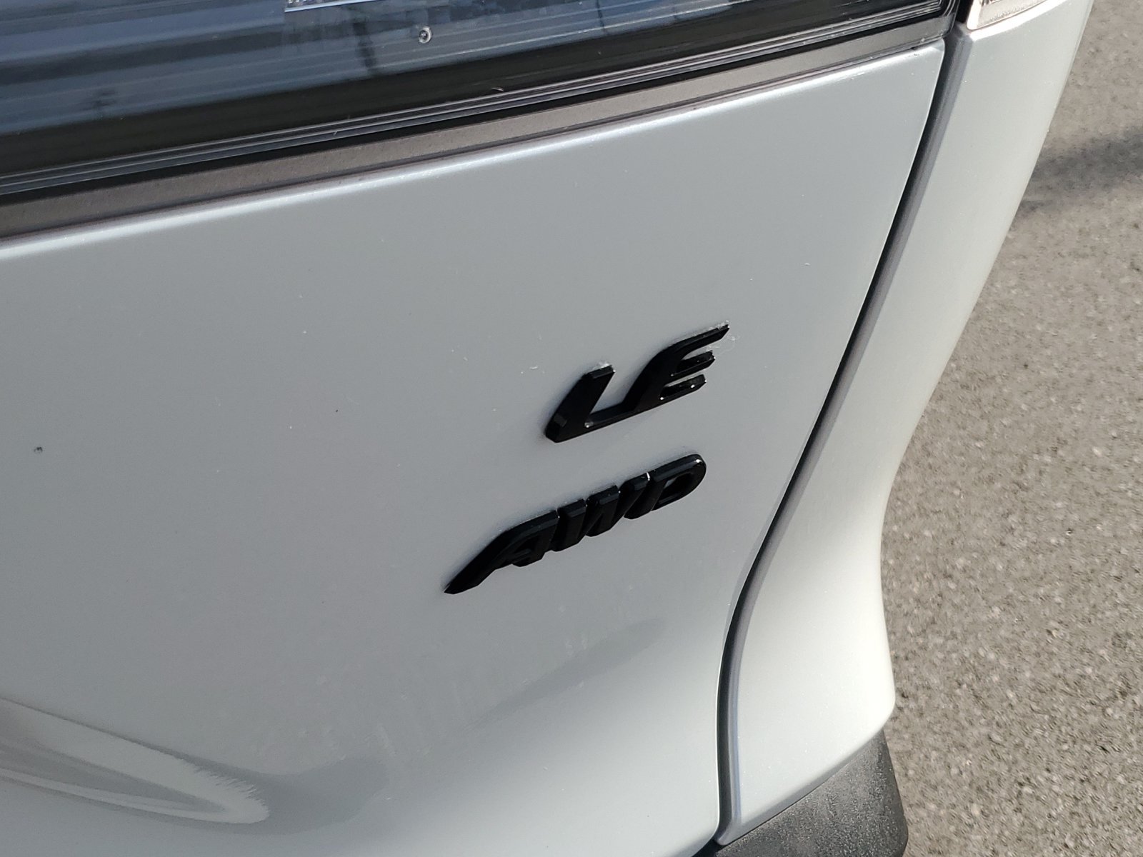 Certified 2026 Toyota Corolla Cross LE AWD/4WD image 8