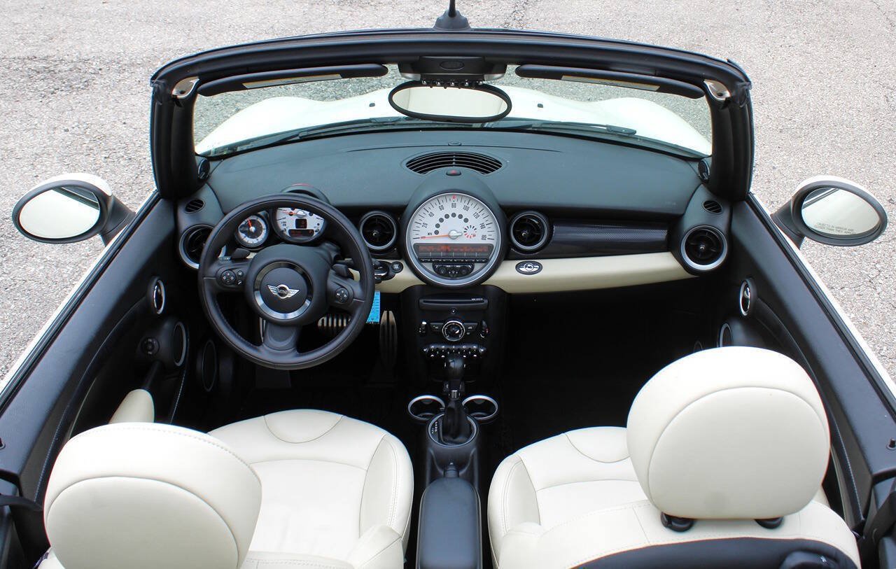 Used 2014 MINI Cooper S FWD image 36