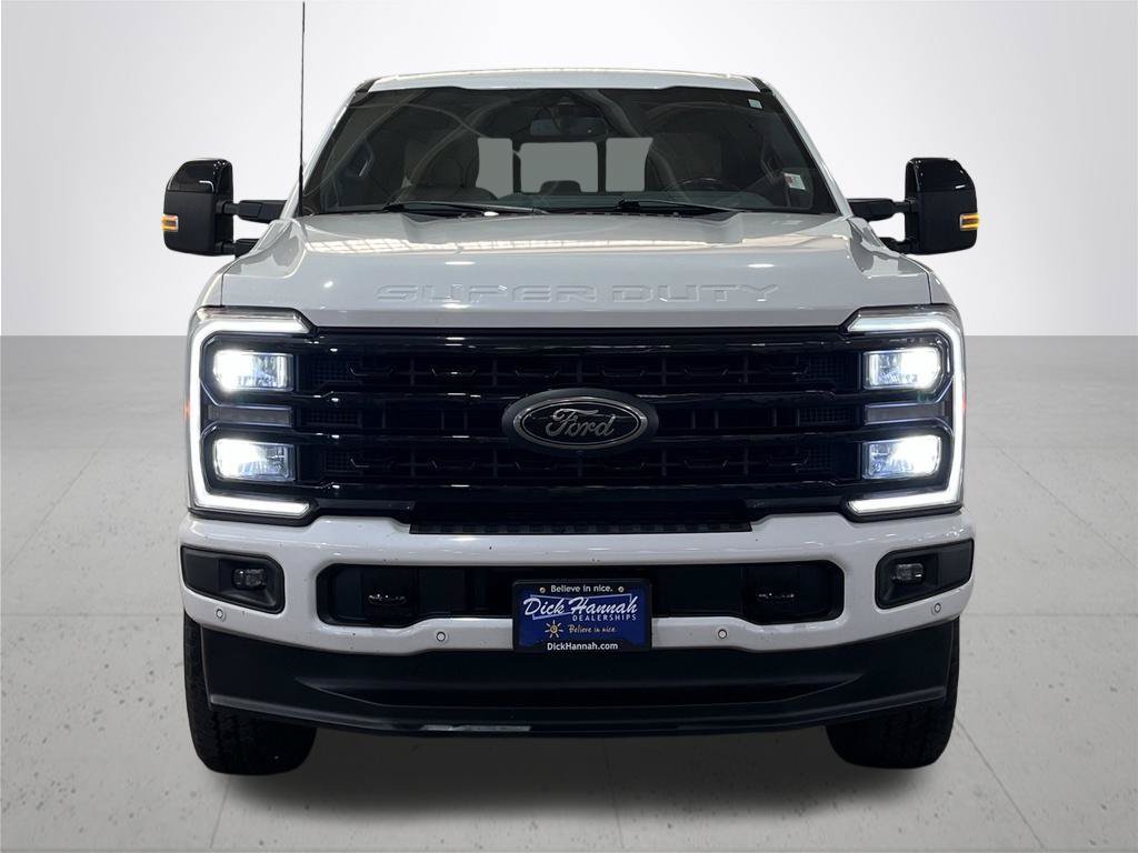 Used 2023 Ford F350 Lariat w/ Lariat Ultimate Package AWD/4WD image 4