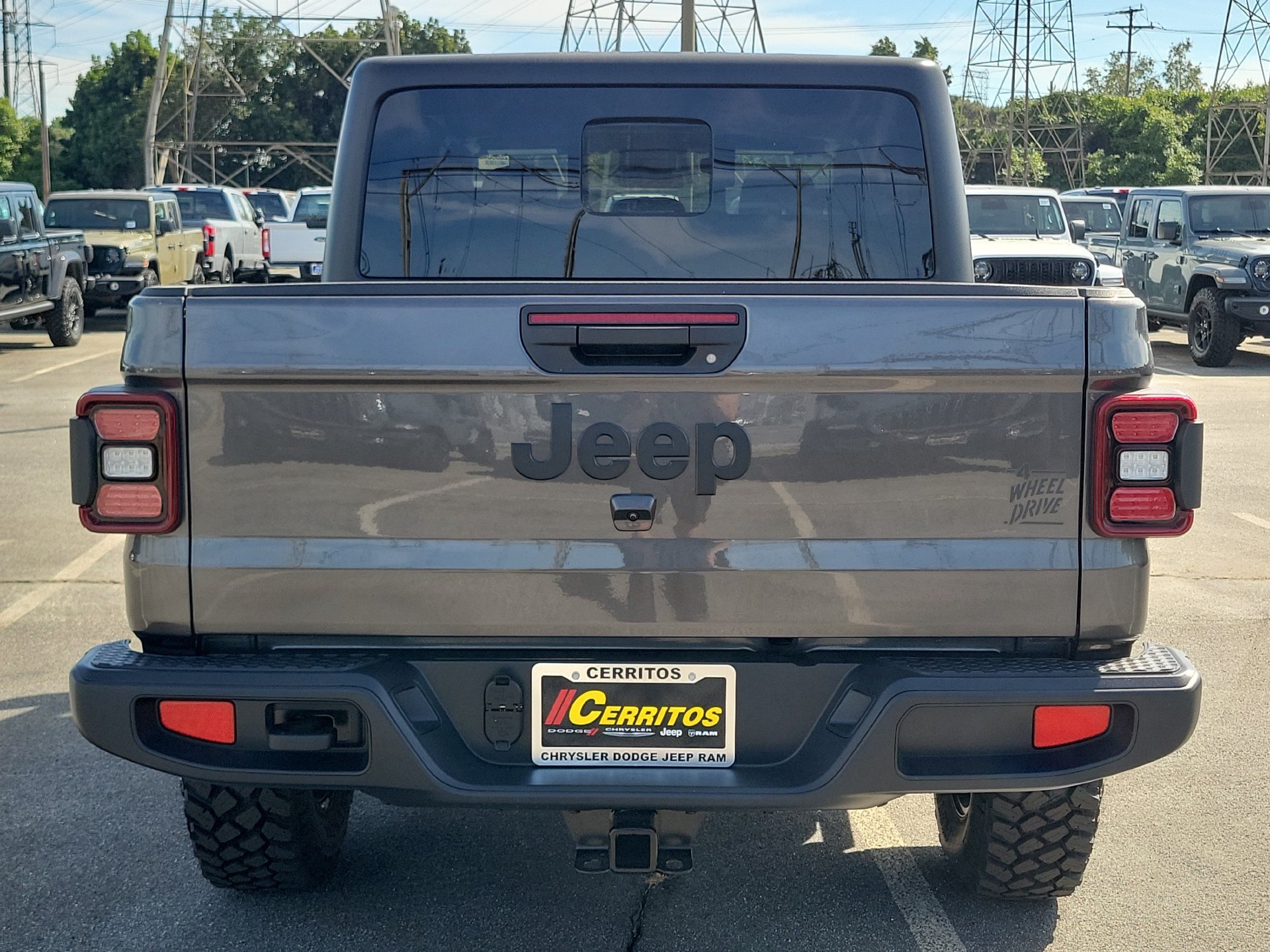New 2026 Jeep Gladiator Sport AWD/4WD image 18