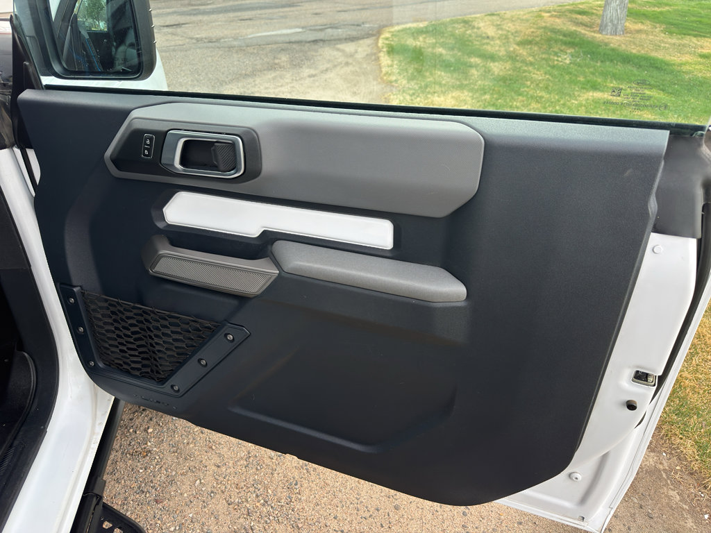 Used 2023 Ford Bronco Black Diamond w/ Sasquatch Package image 9