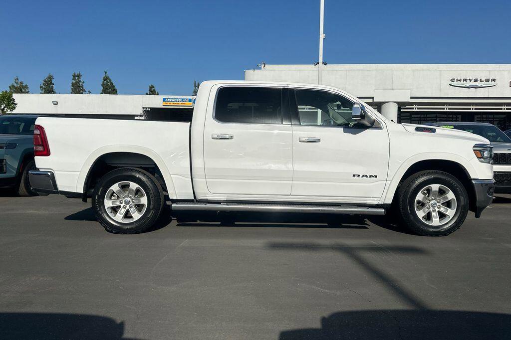 Used 2022 RAM 1500 Laramie AWD/4WD image 3