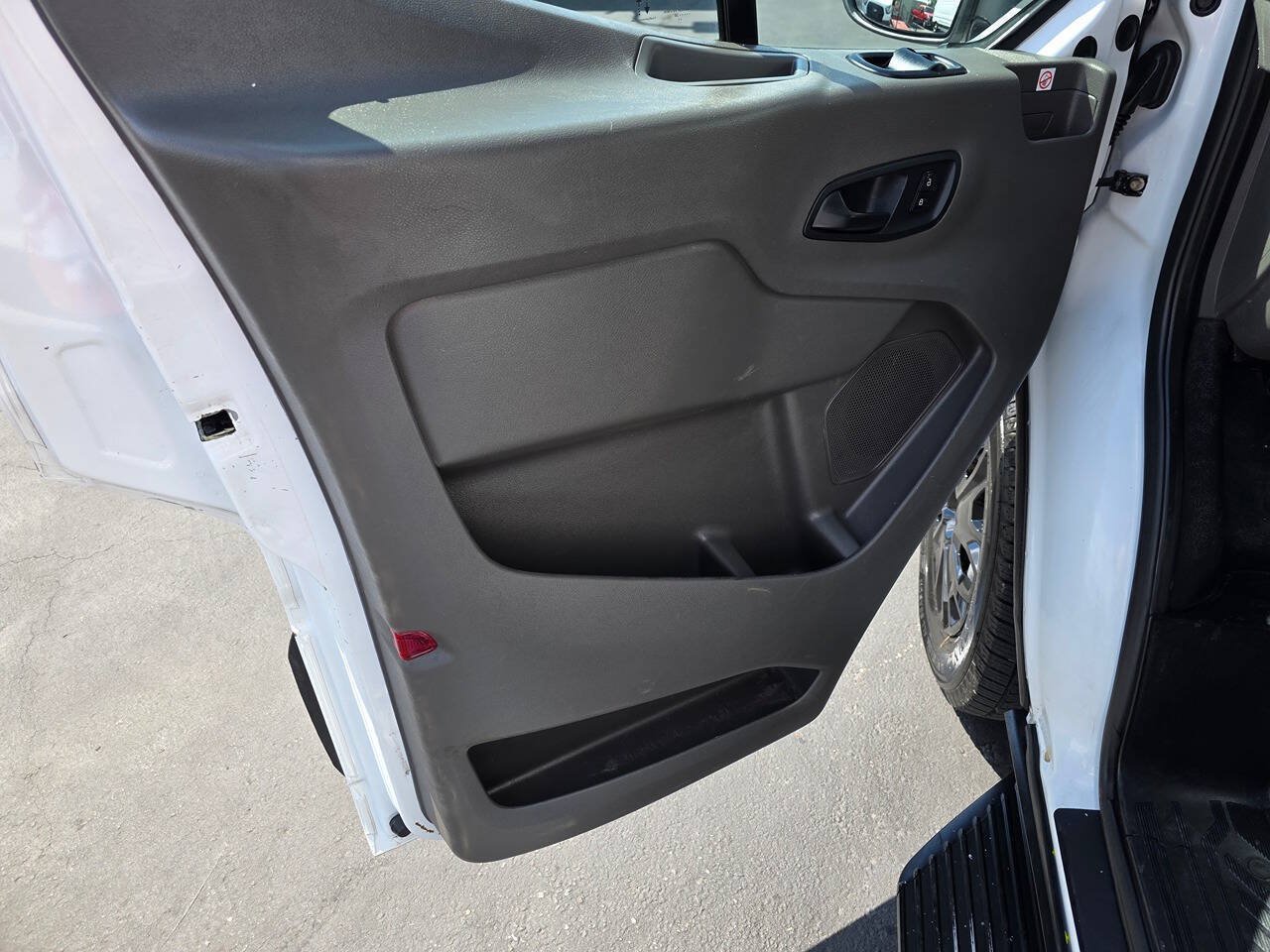 Used 2020 Ford Transit 350 XL RWD image 25
