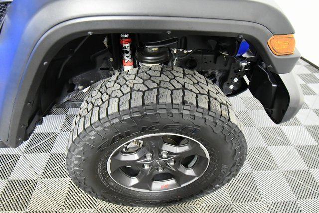 Used 2021 Jeep Gladiator Rubicon w/ Cold Weather Group image 17