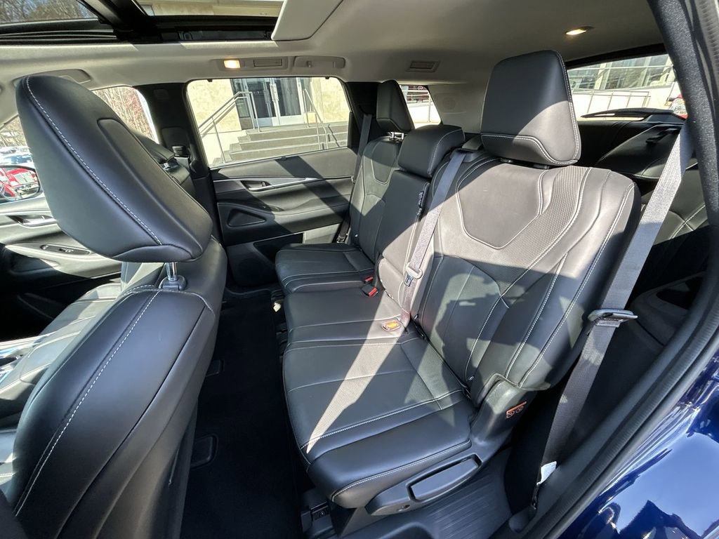 Certified 2022 INFINITI QX60 Luxe w/ Cargo Package image 23
