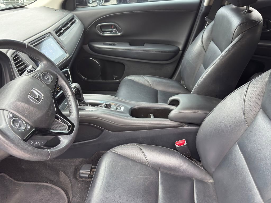 Used 2017 Honda HR-V EX-L image 11