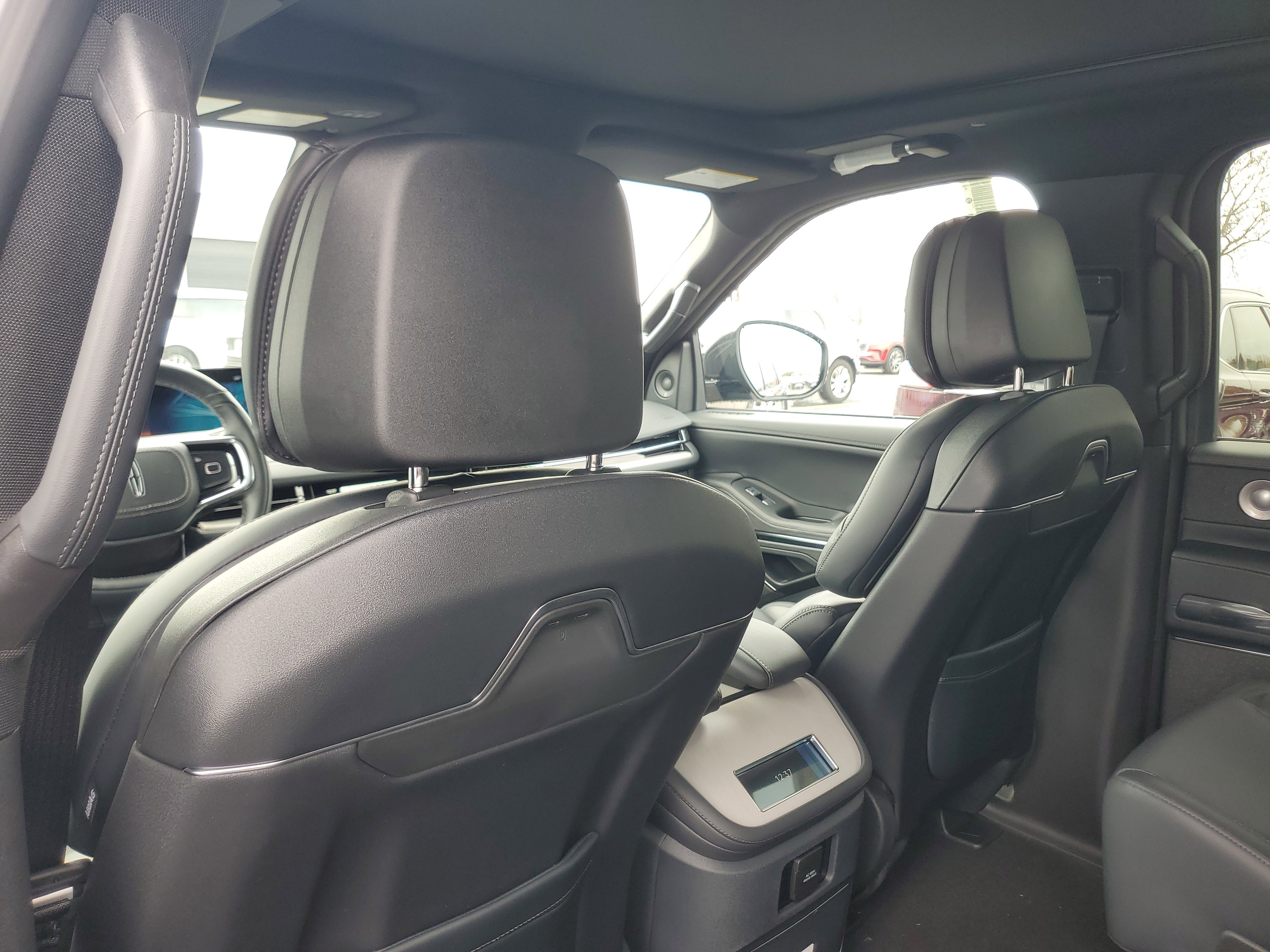 New 2026 Lincoln Navigator L Reserve image 28