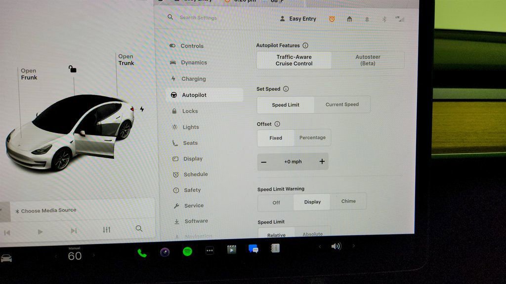 Used 2021 Tesla Model 3 Standard Range Plus RWD image 19