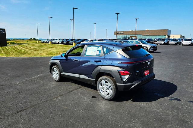 New 2027 Hyundai Kona SE AWD/4WD image 5
