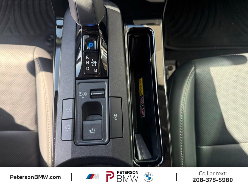 Used 2024 Toyota Prius XLE AWD/4WD image 22