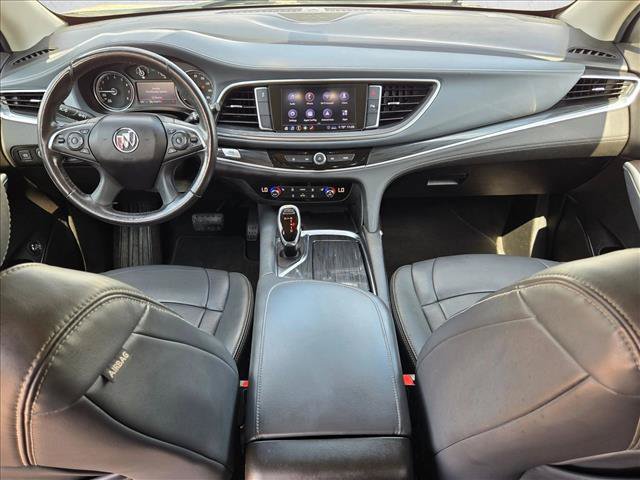 Used 2020 Buick Enclave Essence FWD image 16