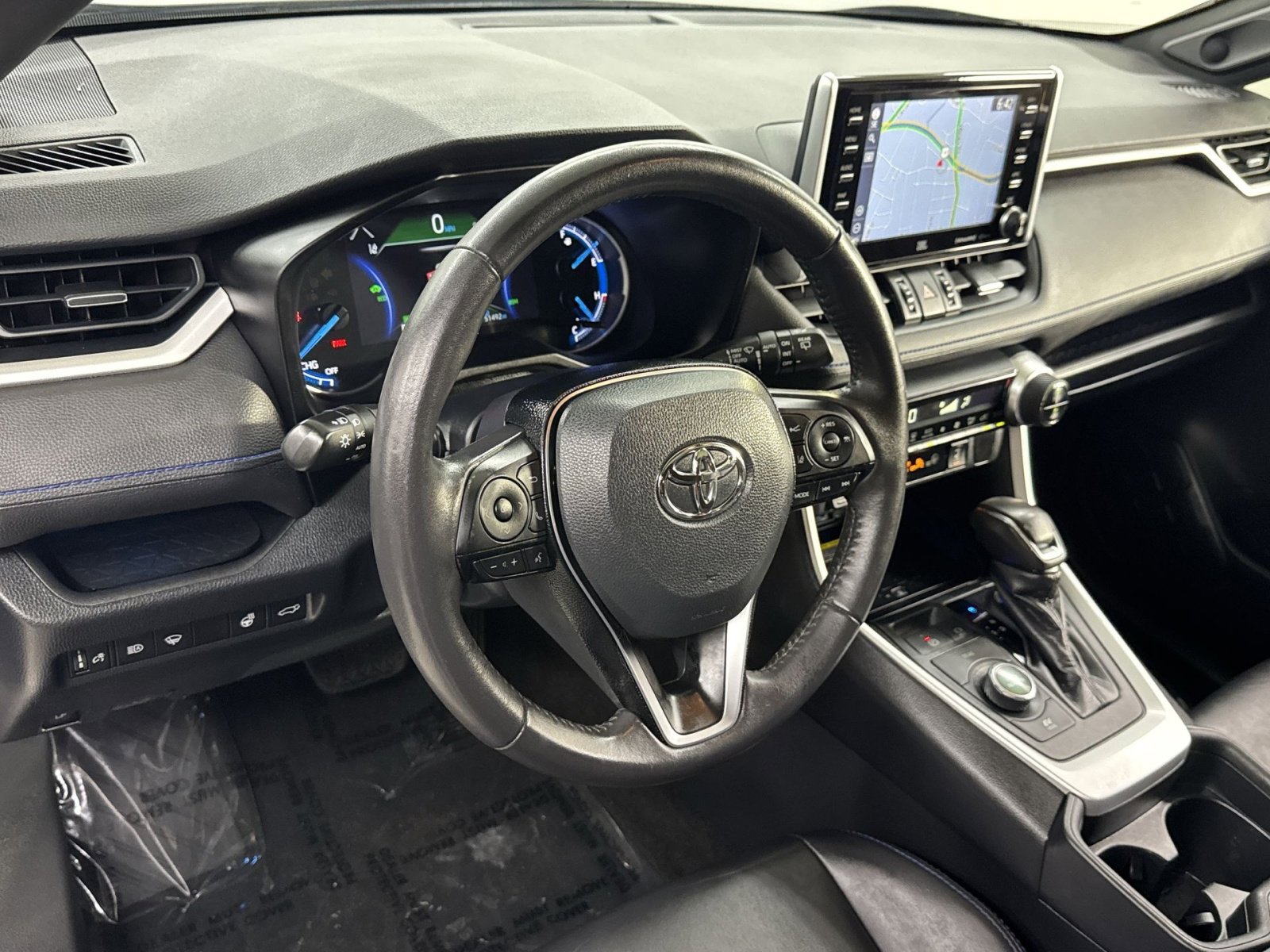 Used 2020 Toyota RAV4 XSE image 2