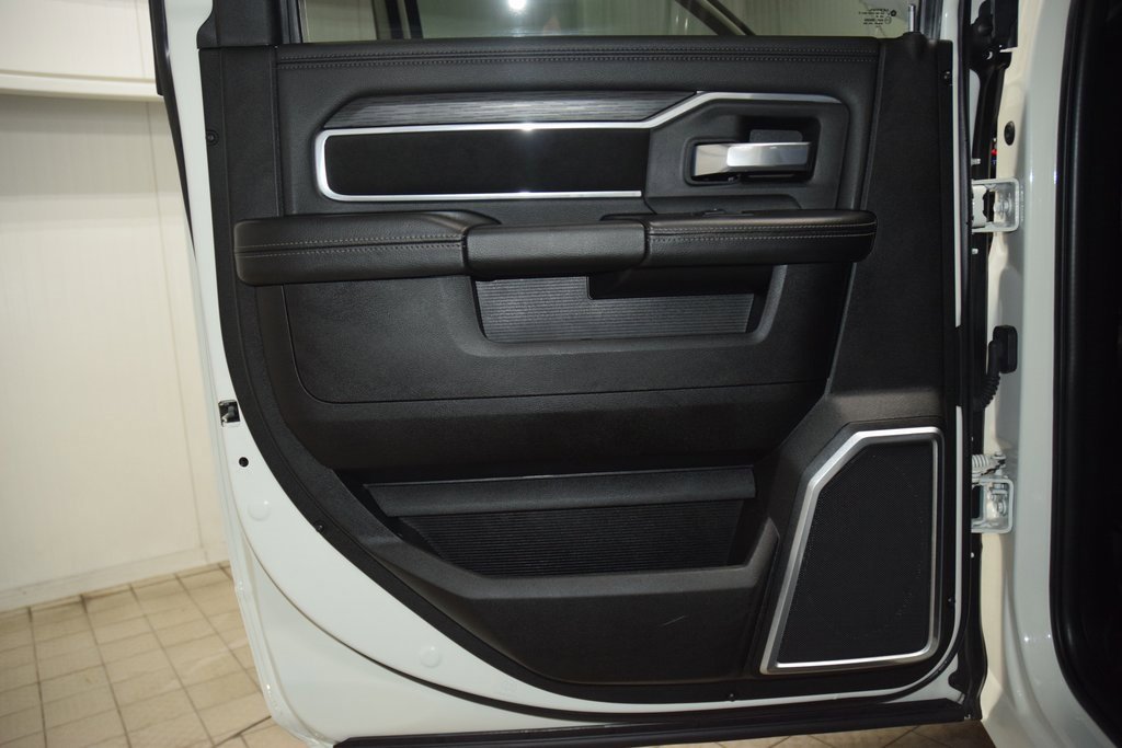 Used 2024 RAM 2500 Laramie w/ Night Edition image 42
