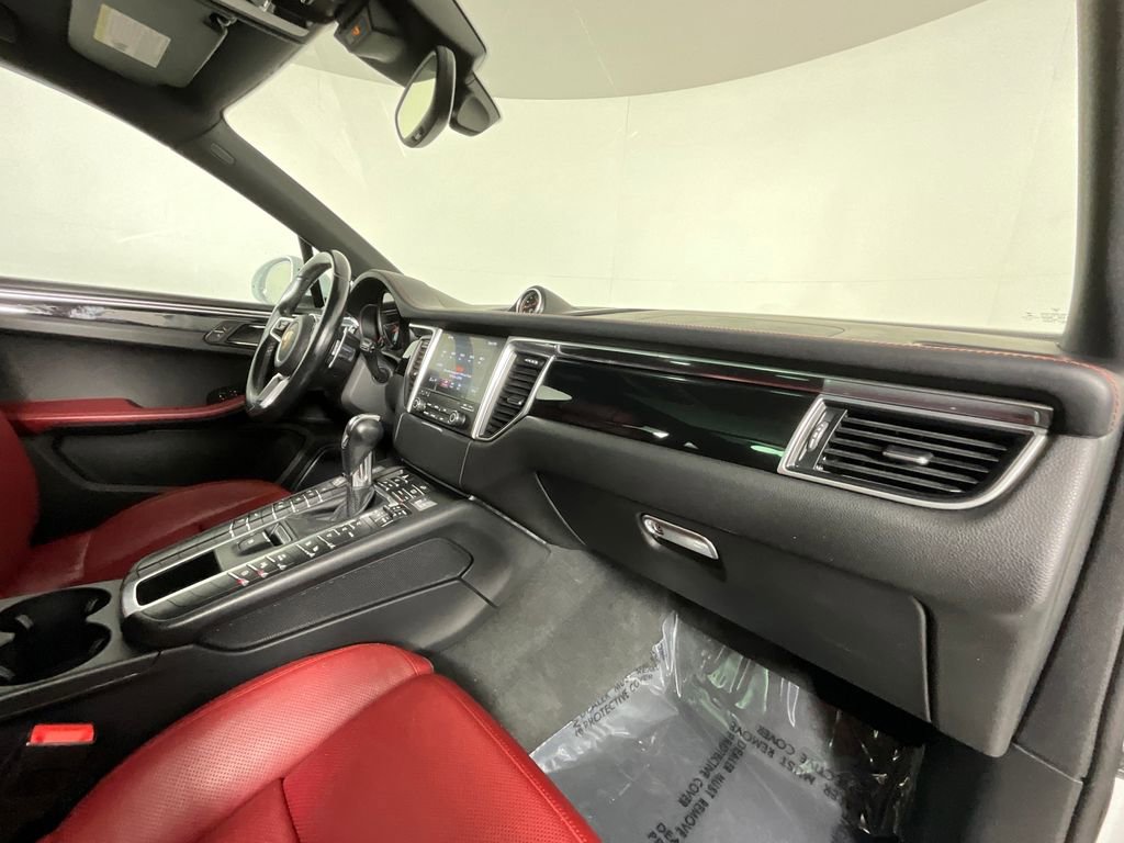 Used 2017 Porsche Macan S AWD/4WD image 19