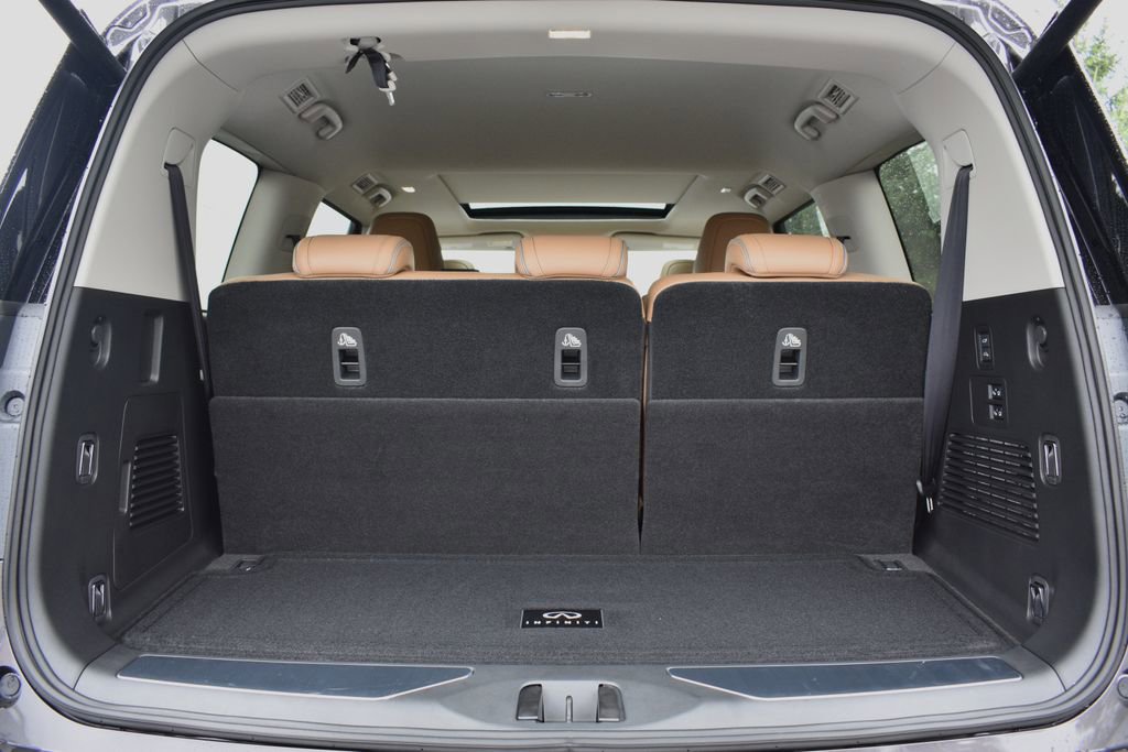 New 2026 INFINITI QX80 Luxe w/ Cargo Package image 29