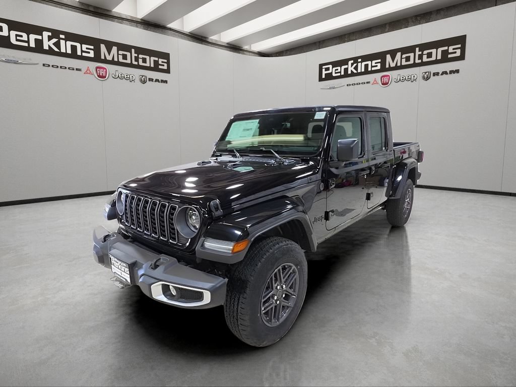 New 2026 Jeep Gladiator Sport
