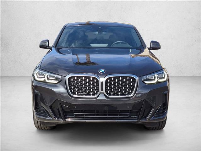 Certified 2023 BMW X4 xDrive30i w/ M Sport Package AWD/4WD image 2