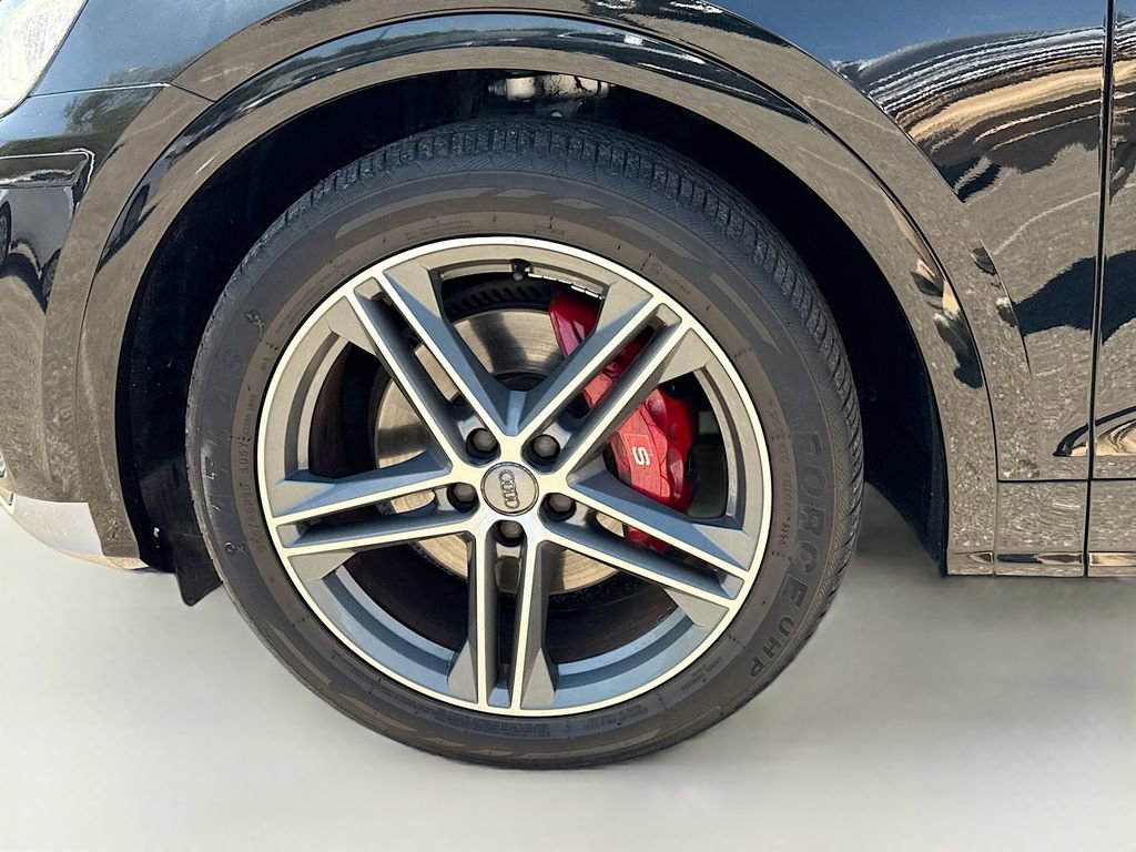 Used 2019 Audi SQ5 Premium Plus w/ Premium Plus Package AWD/4WD image 42